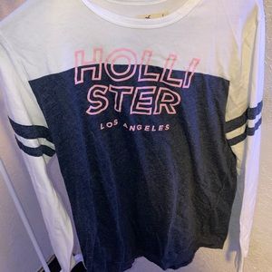 Girls Hollister long sleeve shirt. Size small